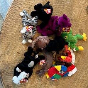 Lot of beanie babies